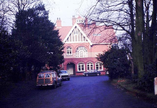 The Manor Driveway